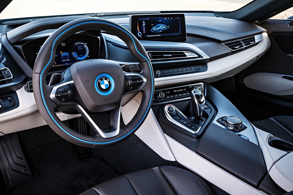 i8_Interior